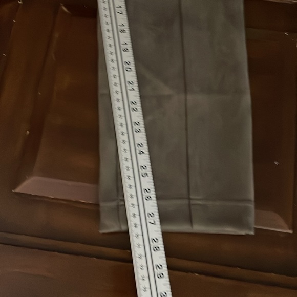 Womens size XL Andrew Marc Taupe Faux Suede Pull On Stretch Pants - Picture 4 of 8